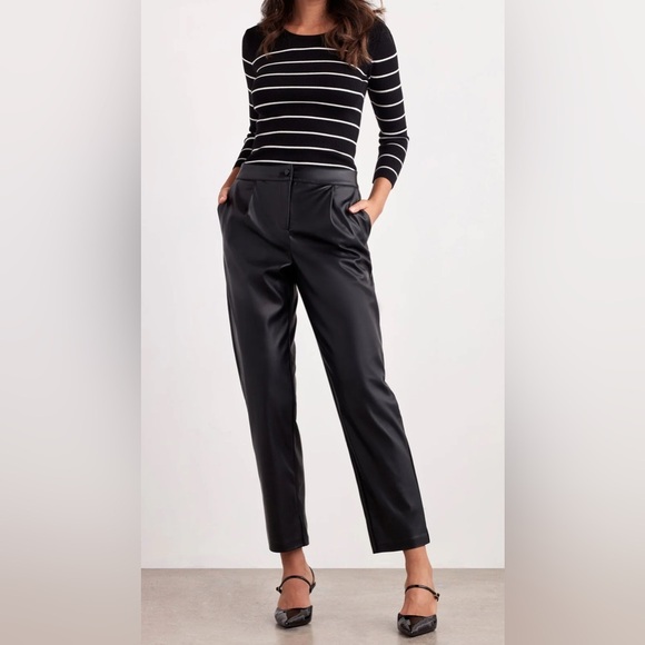 Ellen Tracy Pleated Faux Leather Black Pants - size XL - NWT - Classic & Comfy - Picture 4 of 13